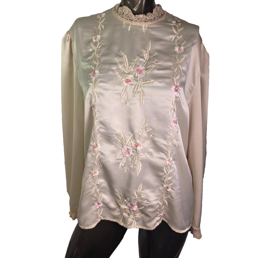 Vintage Korean Satin Embroidered Blouse Women’s 13/14 Floral Lace Top